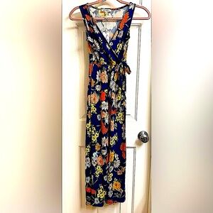 Jessica Simpson faux wrap, soft blue floral sleeveless maxi dress size xsmall